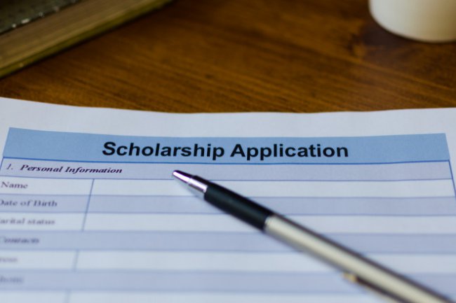 SCHOLARSHIPS & GRANTS - FUNDING OPTIONS FOR INDIAN STUDENTS PLANNING TO STUDY ABROAD