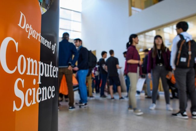 Why prefer studying Computer science overseas in the era of AI?